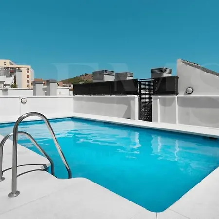 Apartamento Cozy With Parking In The Center By Rems Málaga