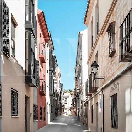 Cozy With Parking In The Center By Rems Apartamento *