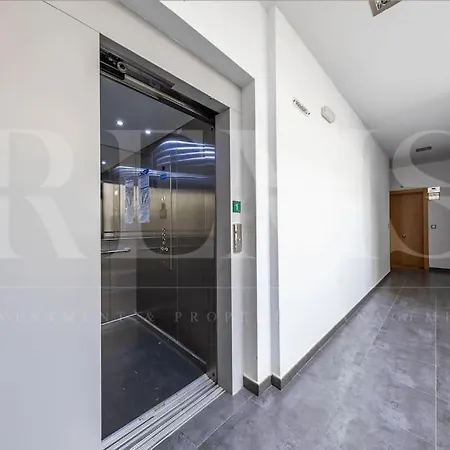 Appartement Cozy With Parking In The Center By Rems