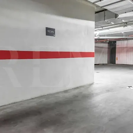 Cozy With Parking In The Center By Rems Appartement *